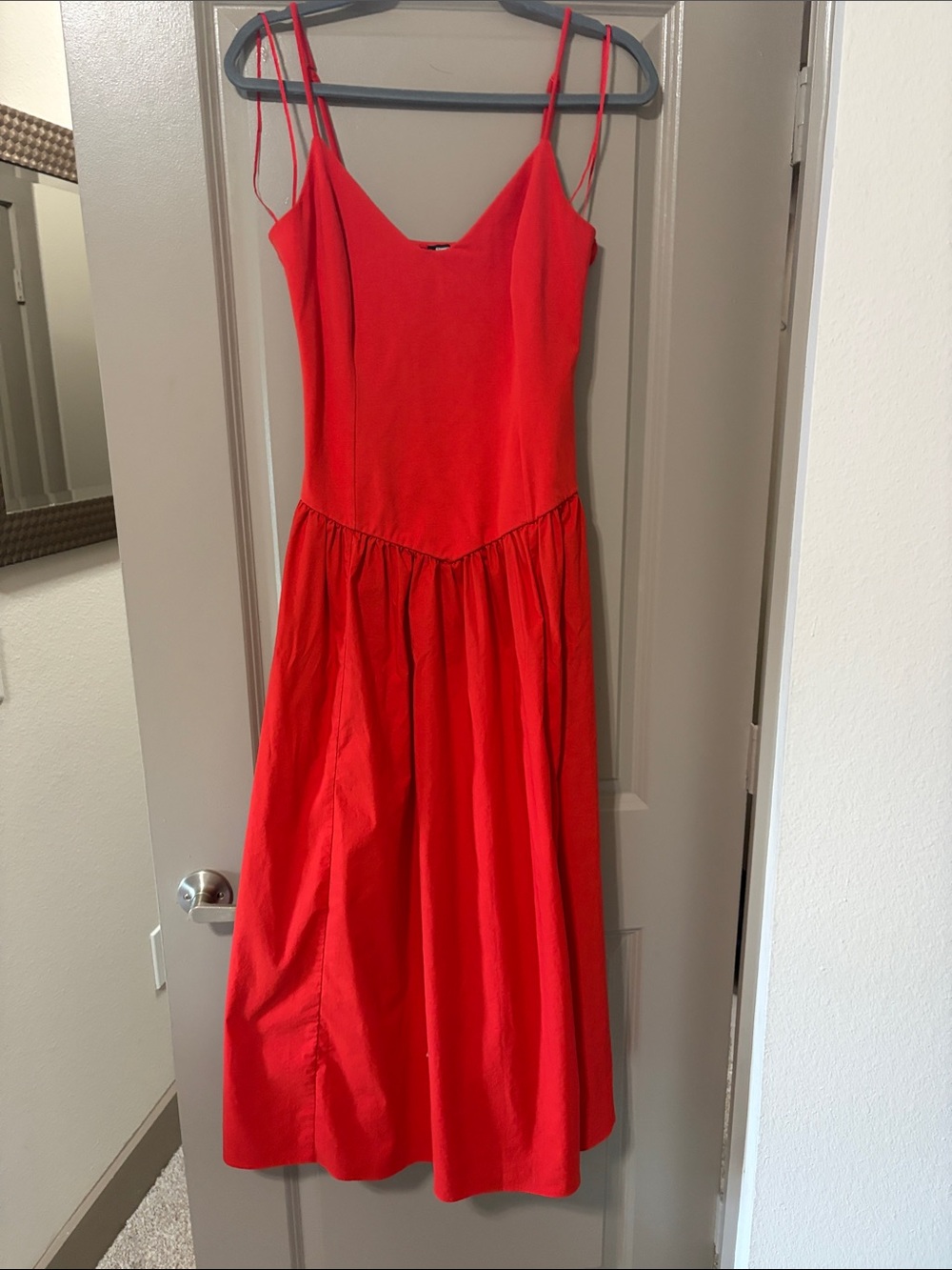 Women’s Red Spaghetti Strap Midi Dress